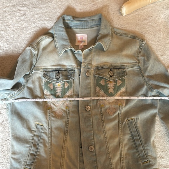 Lularoe Jean jacket - Picture 3 of 4